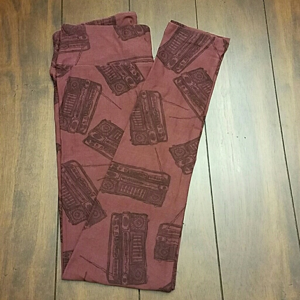 NWT Boombox Lularoe OS leggings
